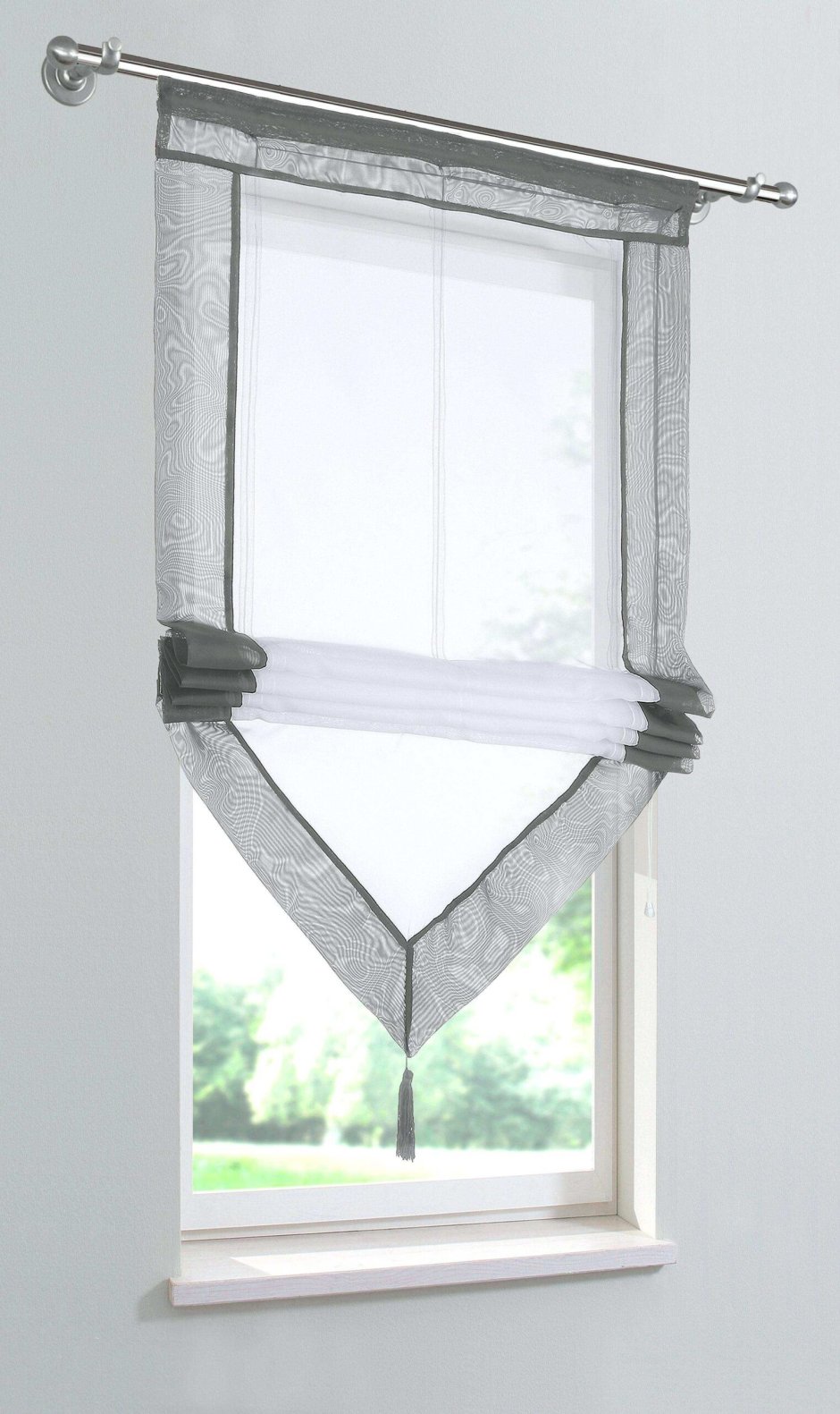 Римская штора с черным кантом