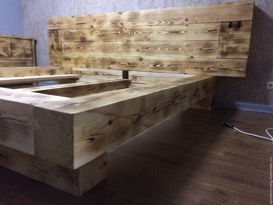 Кровать из массива дерева лофт 200на200