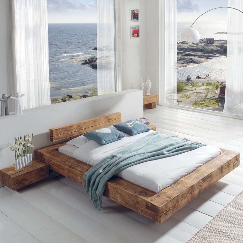 Деревянная кровать из бруса