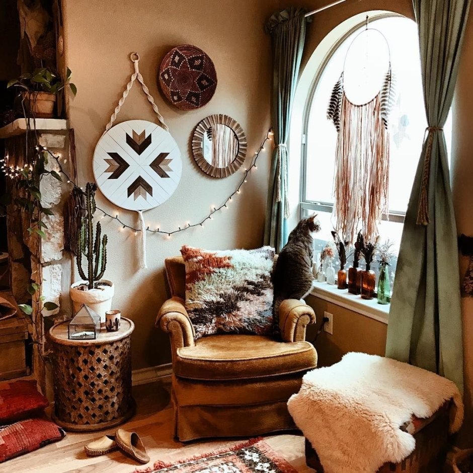 Бохо в интерьере бежевый