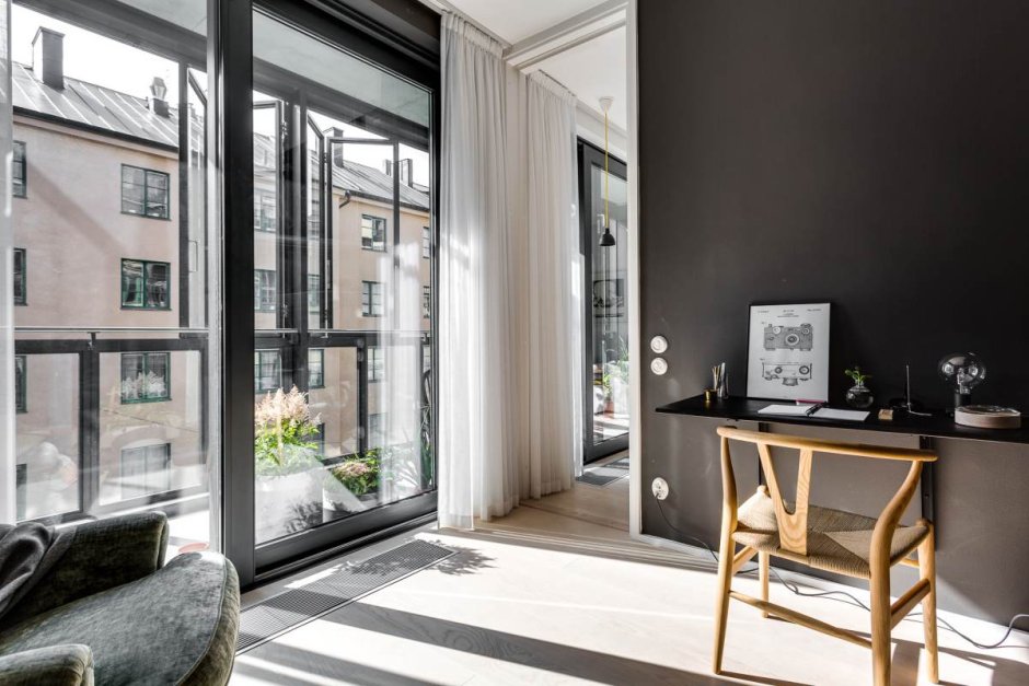 Лофт с панорамными окнами кабинет