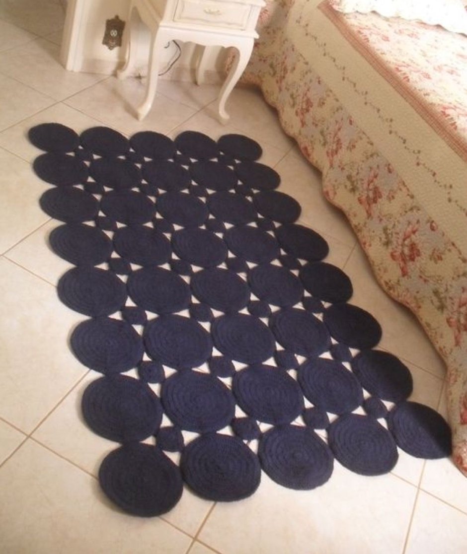 Ковёр из круглых мотивов