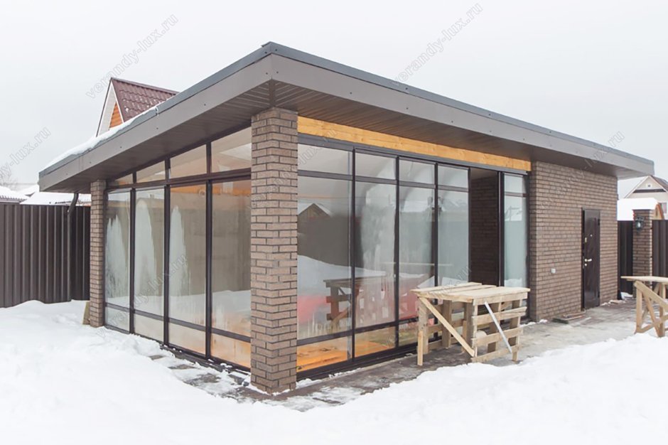 Беседка закрытая 2022