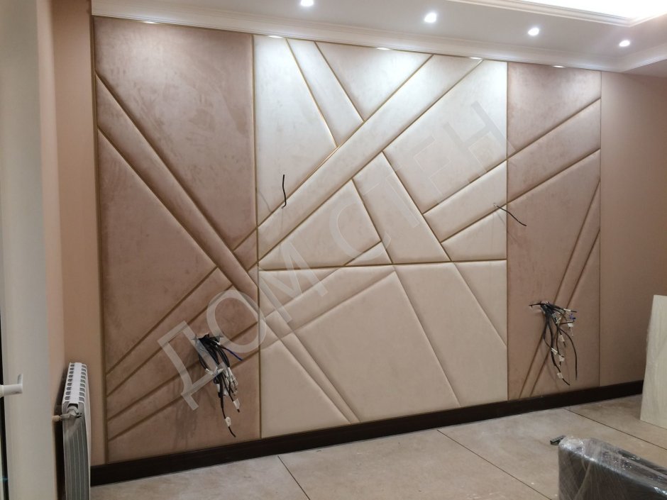 Панели с латунными вставками