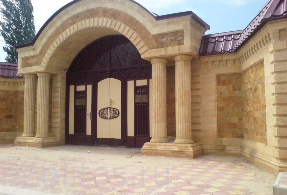 Арки дагестанским камнем