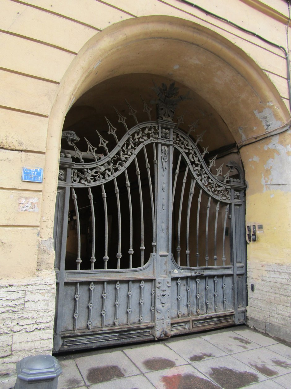 Ворота распашные с аркой