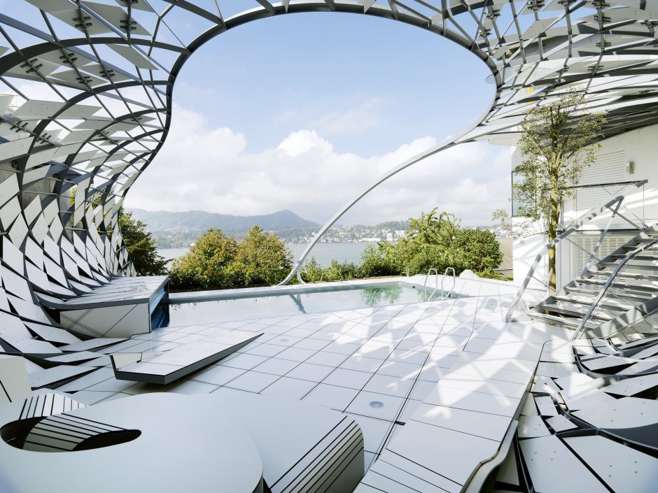 Пузырьковый дом Пьера Кардена (Франция)