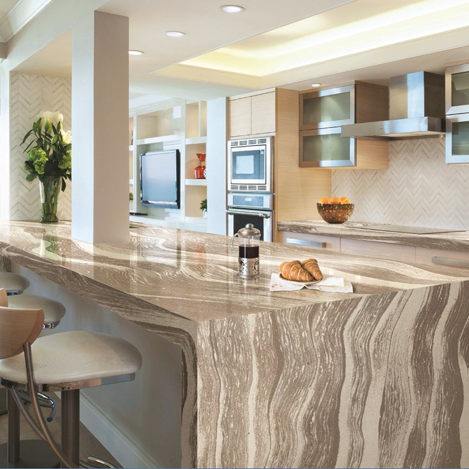 Кухонный остров из камня