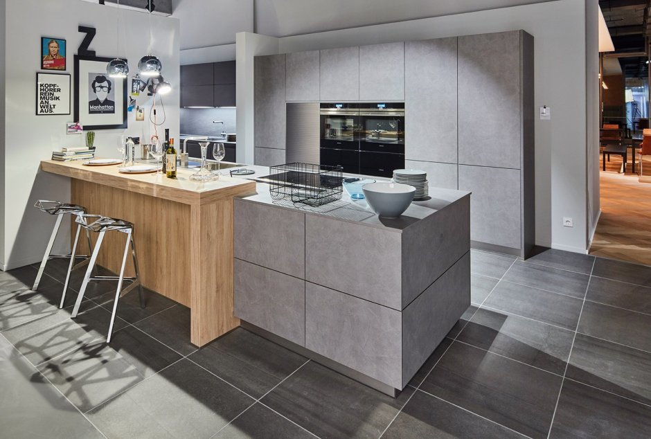 Травертин Феллини столешница в интерьере