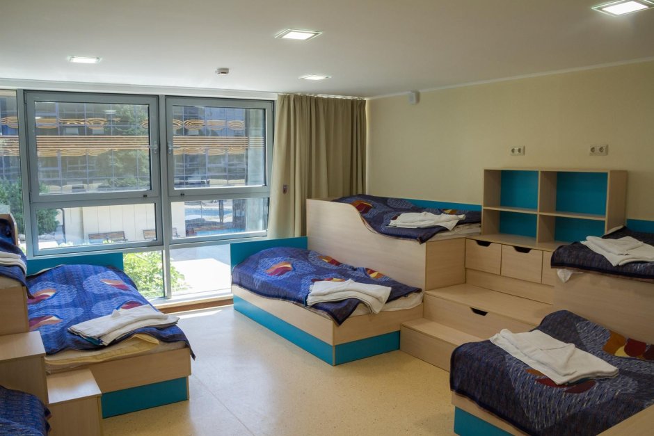 Пионерский лагерь Лазурный Крым