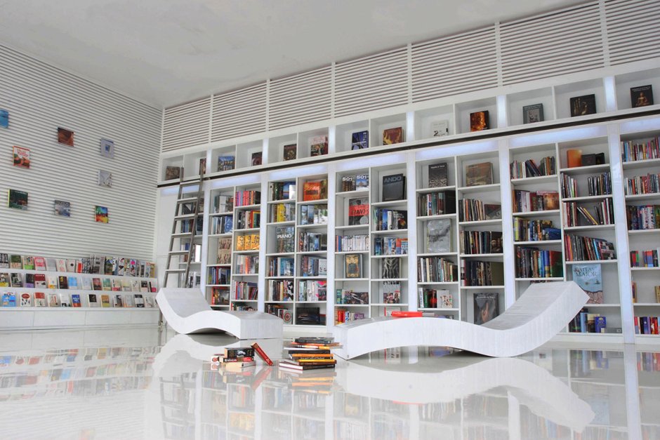 Современные стеллажи для библиотек