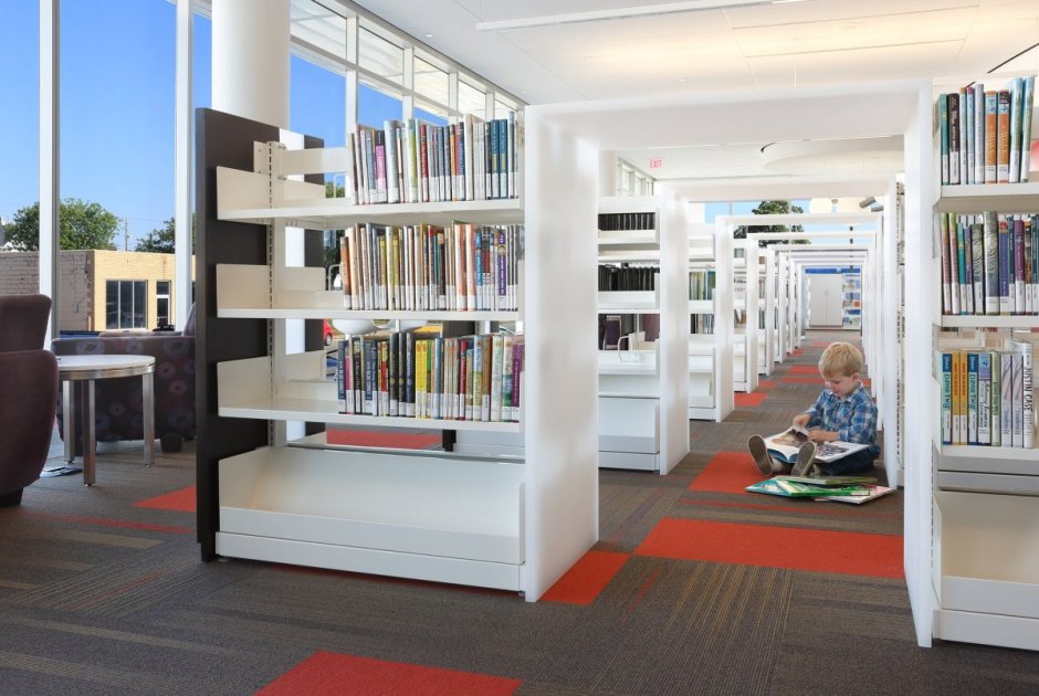 Современные библиотечные стеллажи