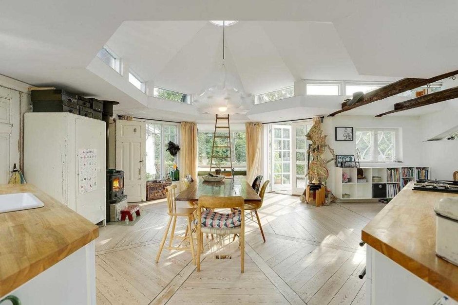 Octagon House Design