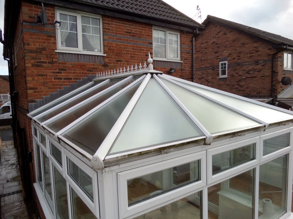 Скатная крыша из поликарбоната