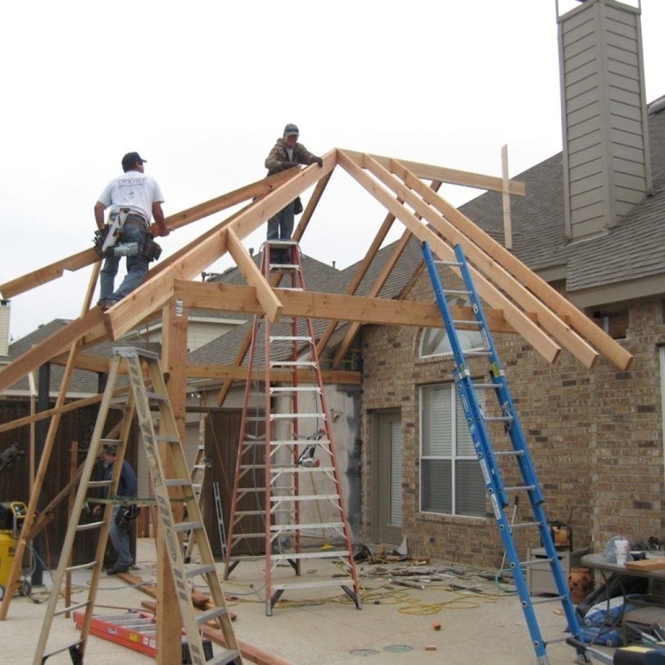 Стропильная система трехскатной крыши