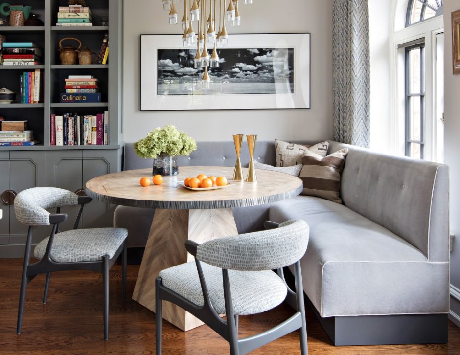 Маленькая гостиная с обеденной зоной