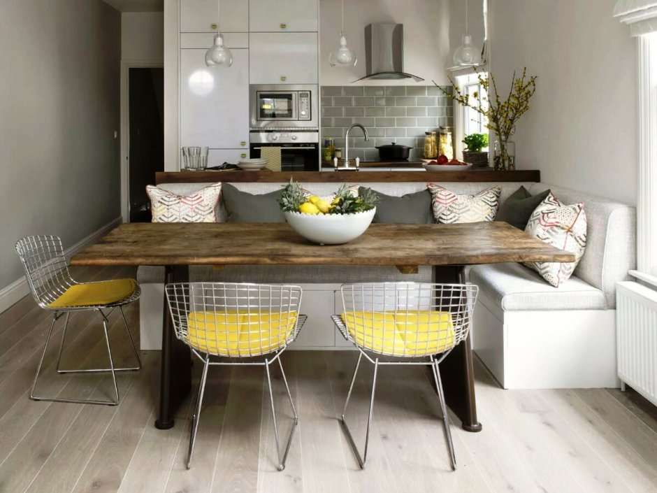 Обеденная зона для кухни