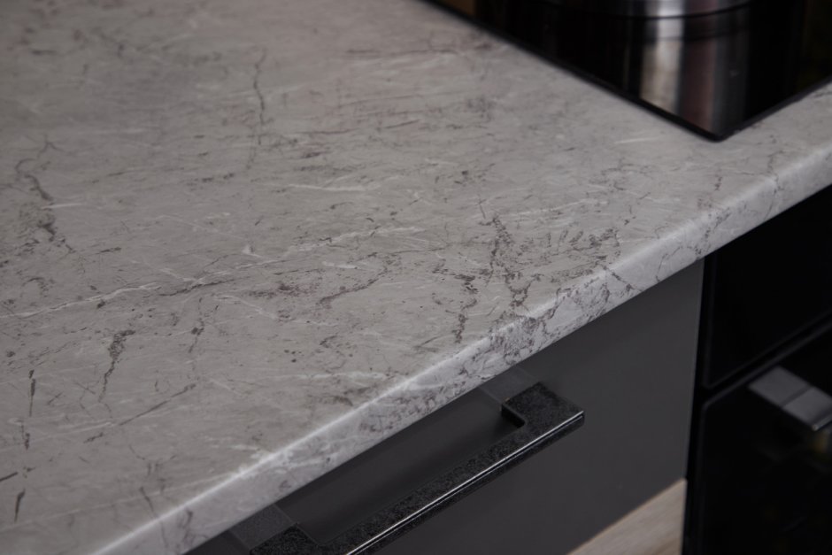 Фартук для серой кухни