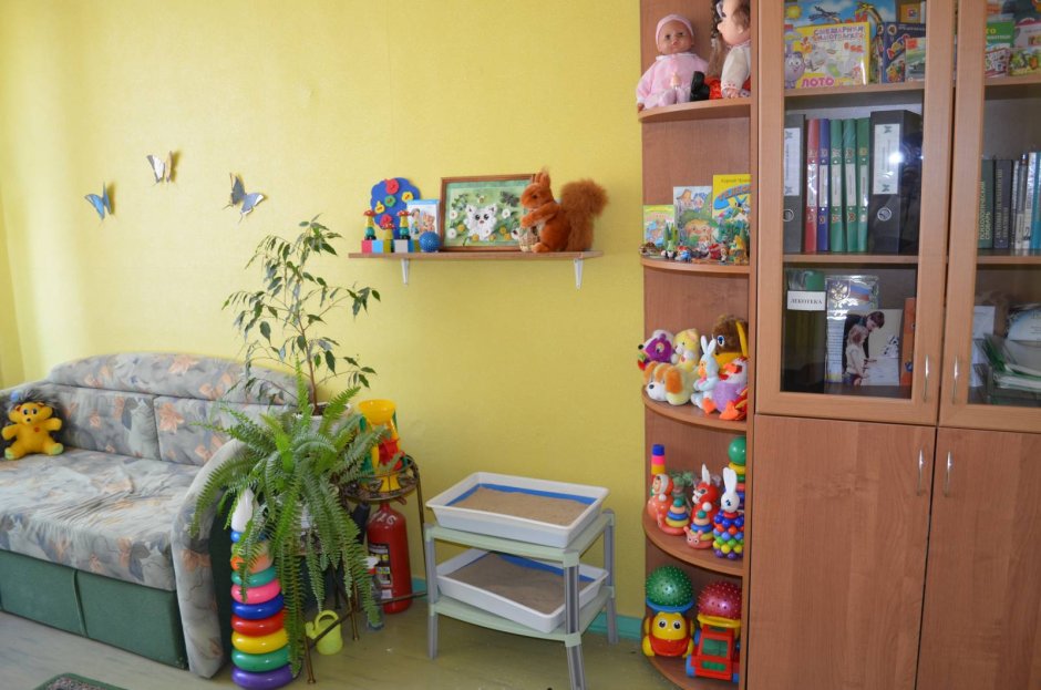 Шкаф в кабинет психолога