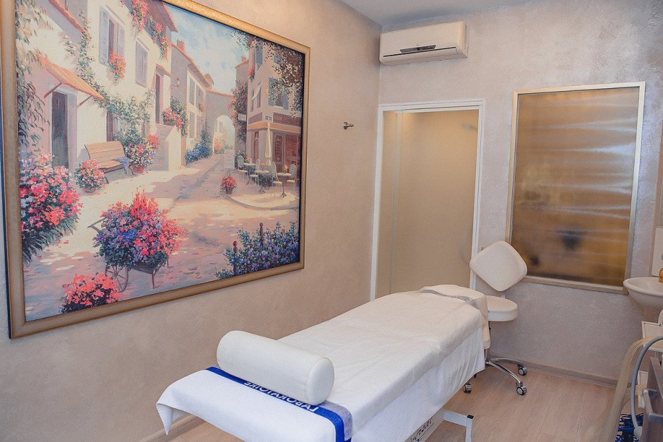 Шкаф для массажного кабинета