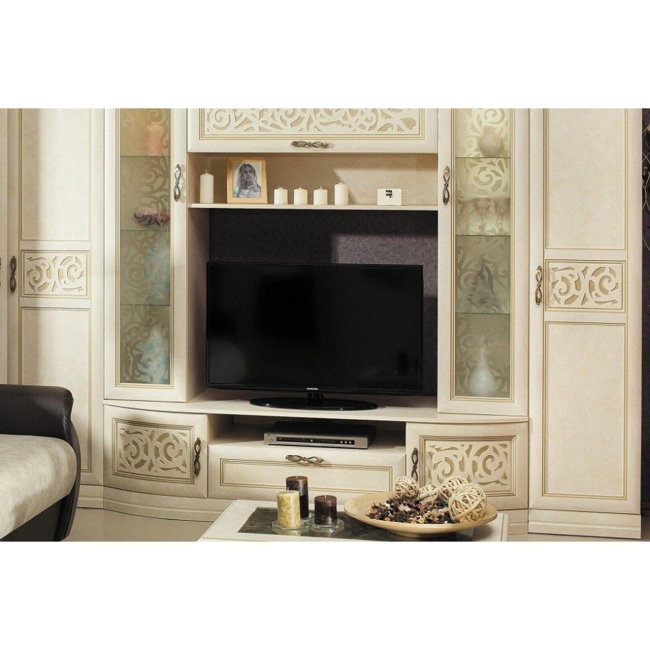 Гостиная Екатерина Сомово мебель