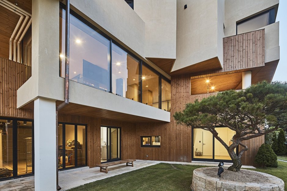 Трёхэтажные особняки в Южной Корее