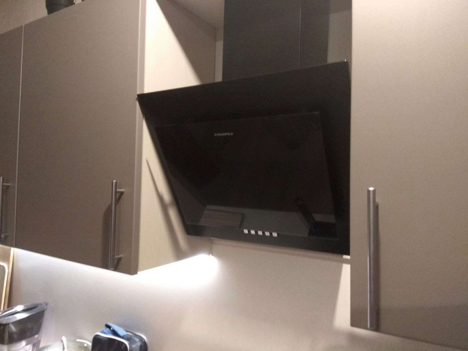 Вытяжка Электролюкс Наклонная