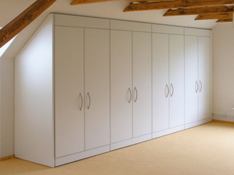 Отделка мансарды