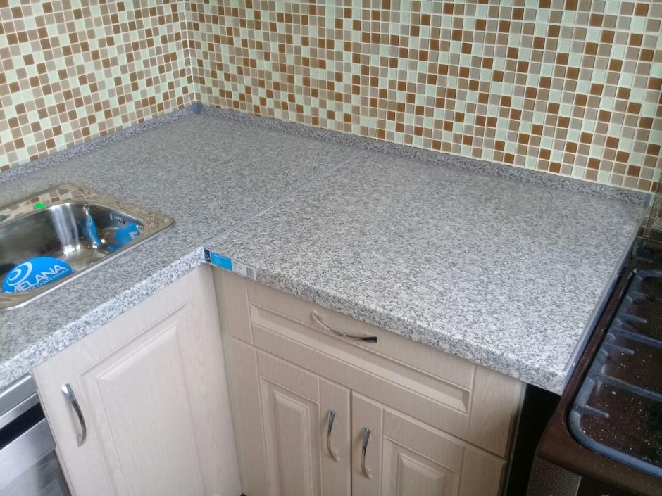 Стык столешницы для кухни