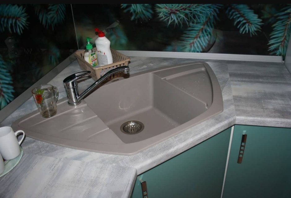 Угловая раковина столешница кедр