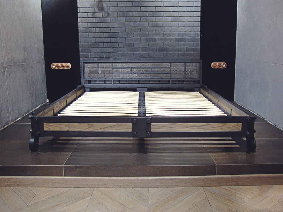 Парящая кровать из профиля