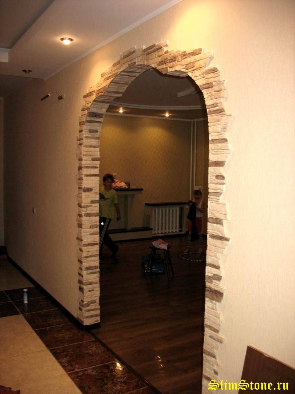 Отделка арки декоративным камнем
