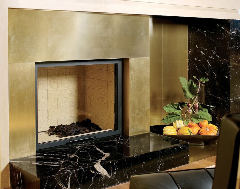 Отделка камина плиткой