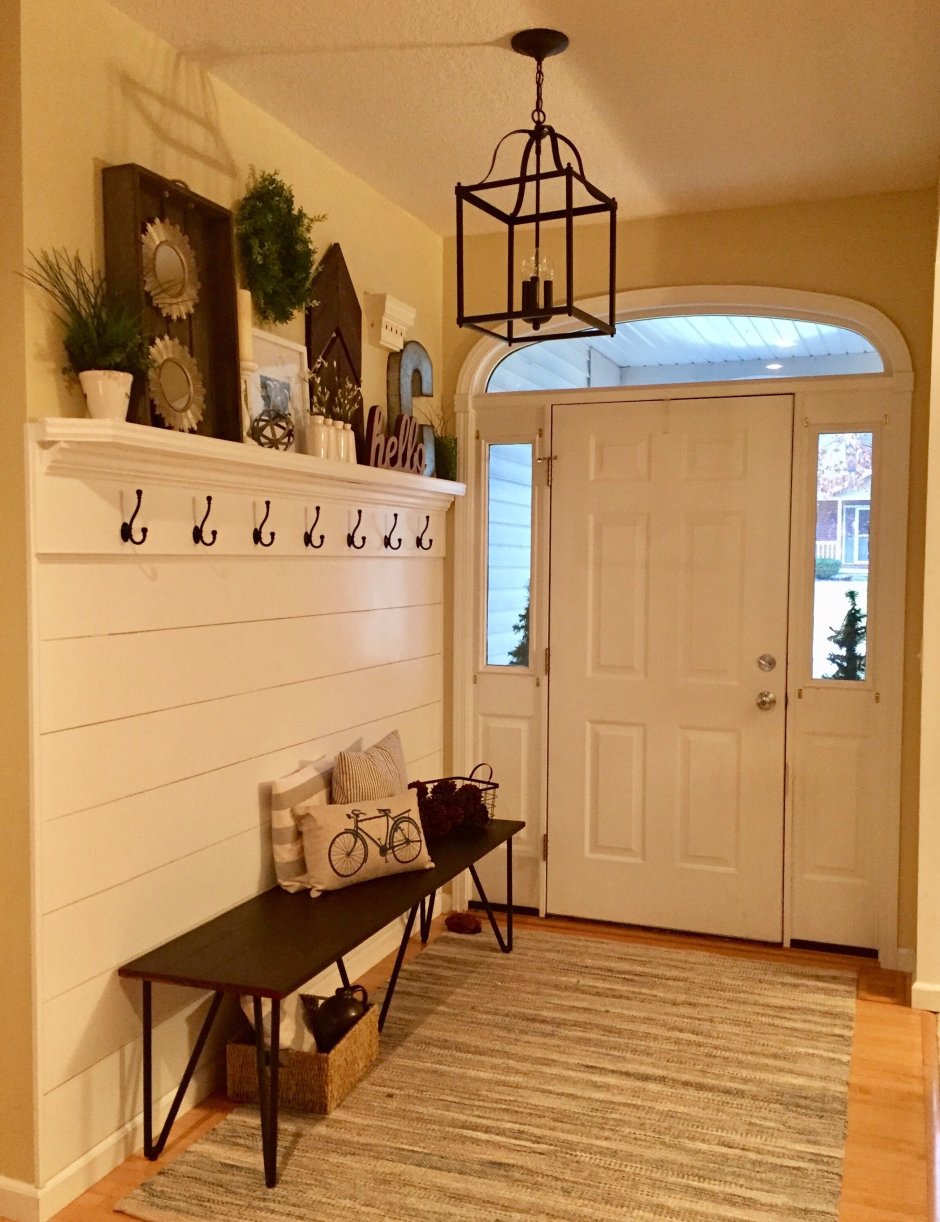 Декор прихожей в доме