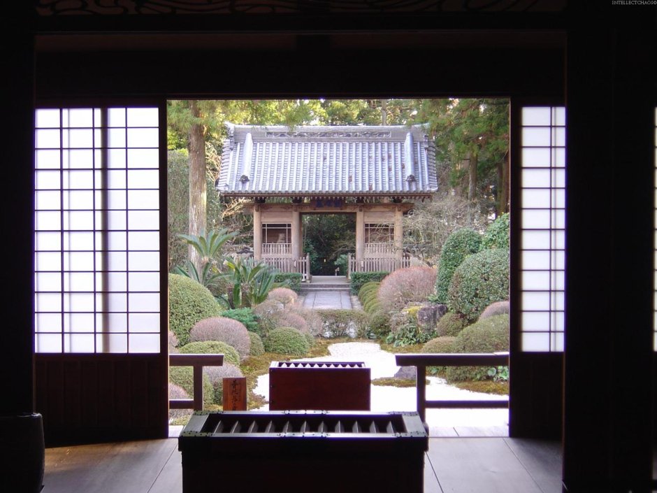 Китайские круглые окна