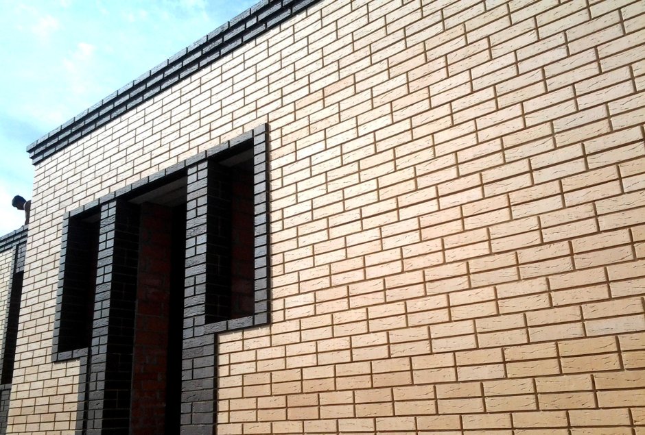 Облицовочный кирпич ЛСР слоновая кость