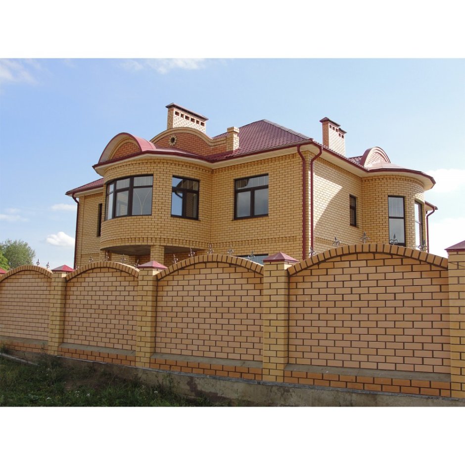 Красивые дома из желтого кирпича