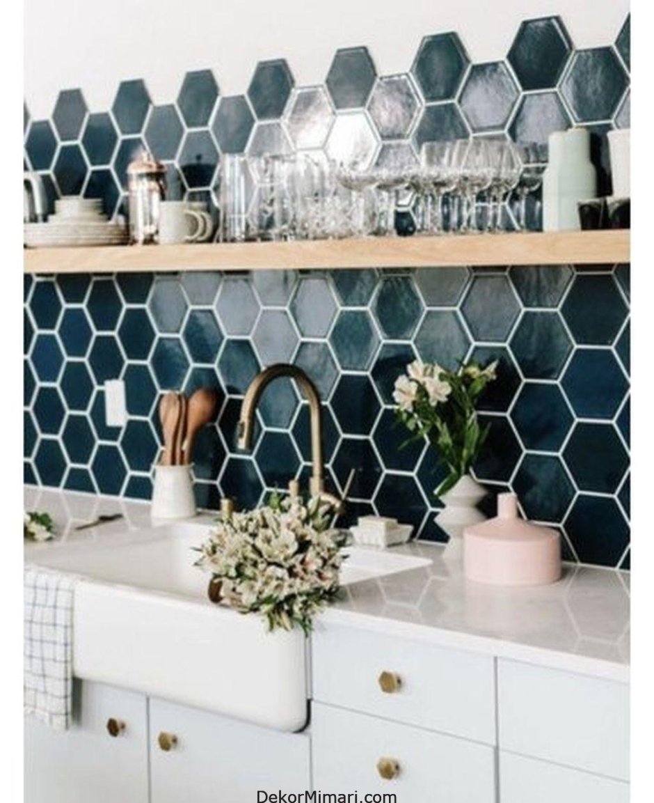 Гексагон зеркальная плитка