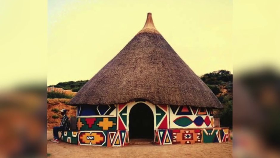 Дома в африканском стиле снаружи