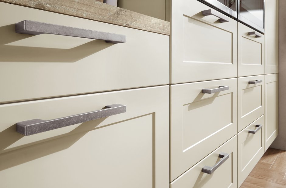 Белый Роял Вуд белый с патиной серебро