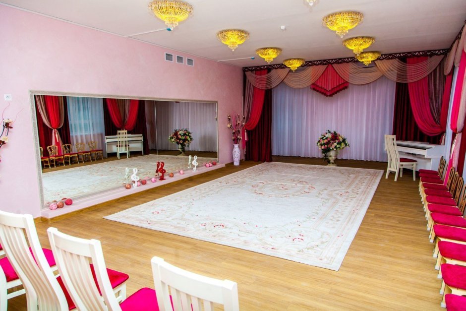 Музыкальный зал