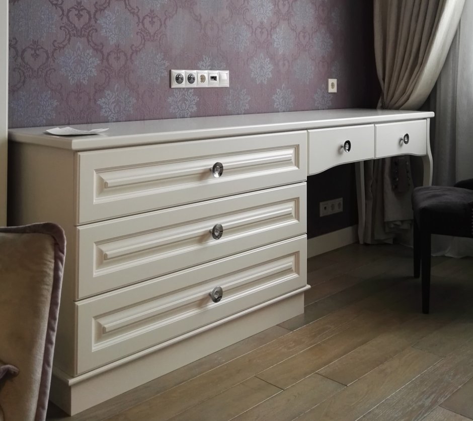 Стол МАЛЬМ икеа