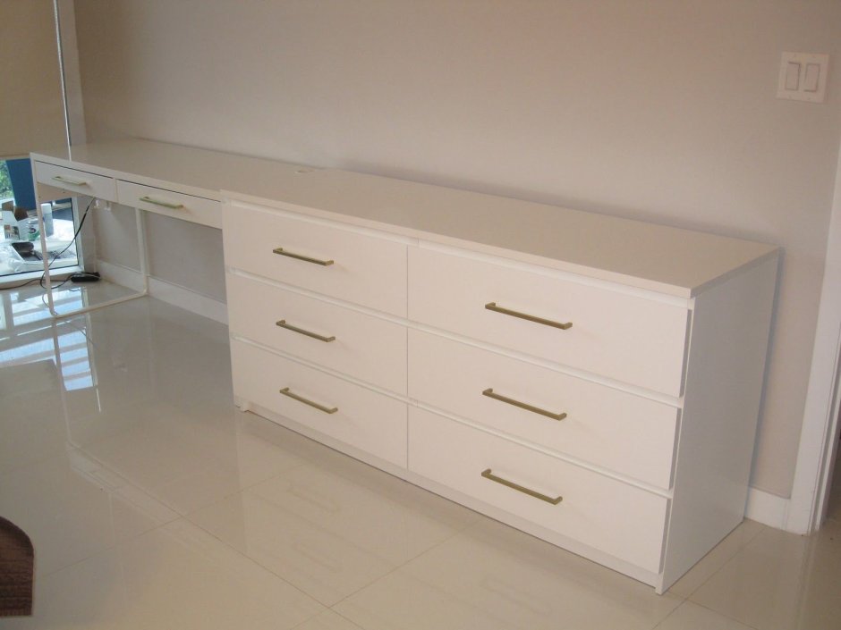 Туалетные столики для спальни