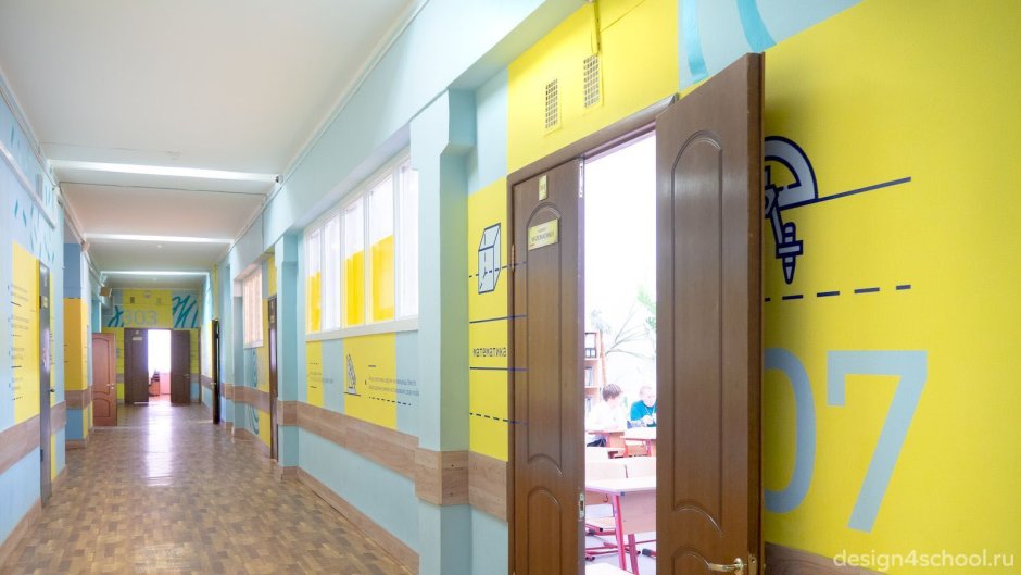 Украшение школьных коридоров