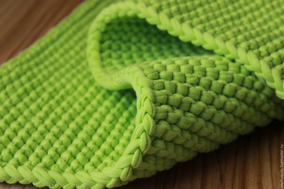 Ковер из трикотажной пряжи