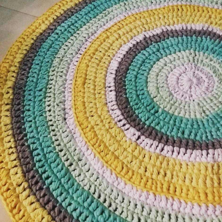 Коврики из карачаевской пряжи