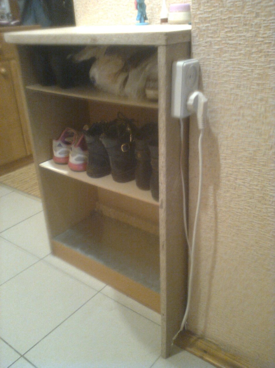 Полка для обуви с подогревом