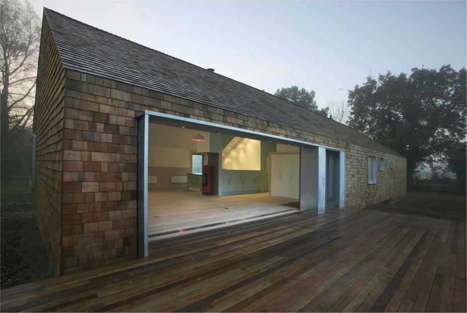 Двухэтажный гараж