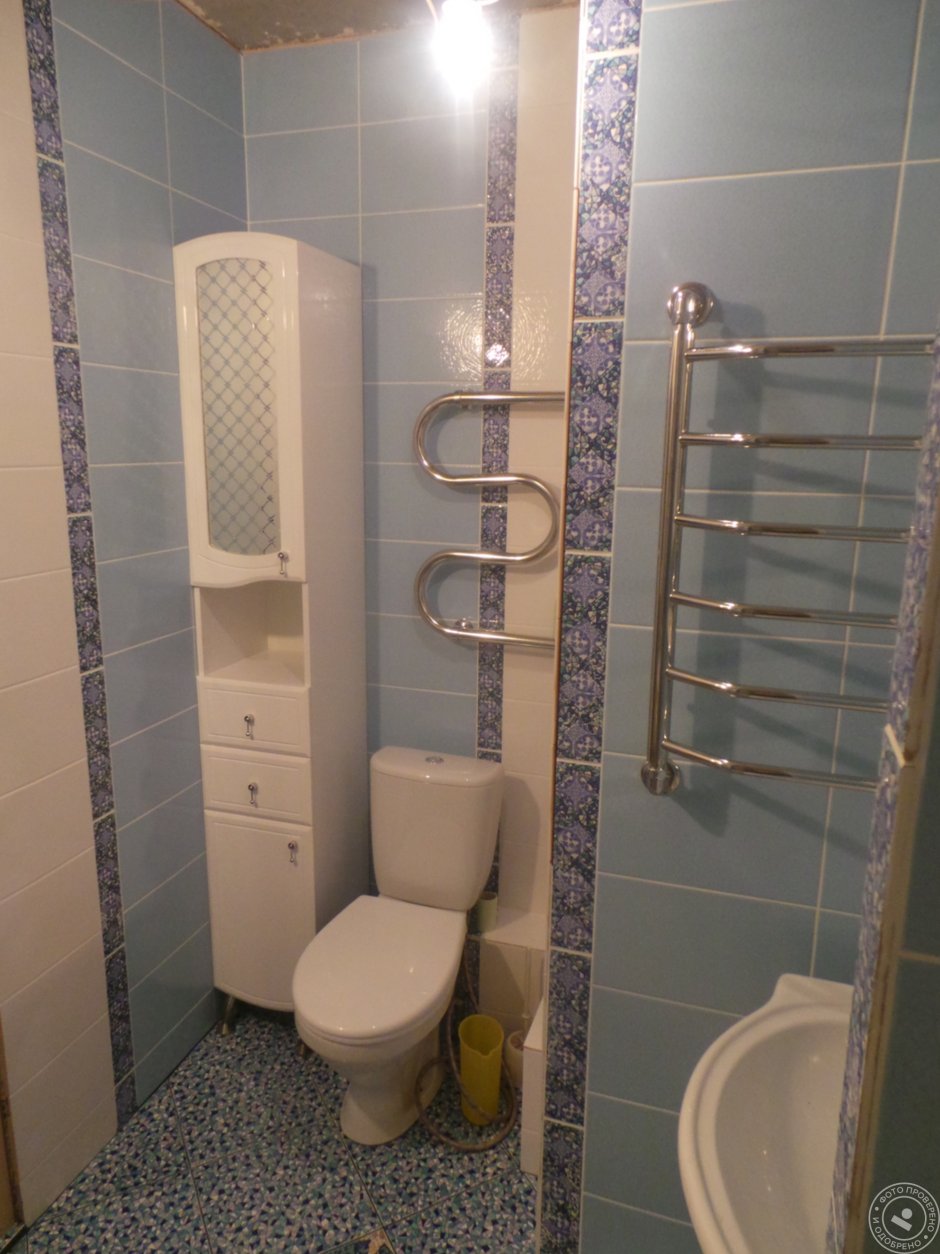 Полотенцесушитель над унитазом