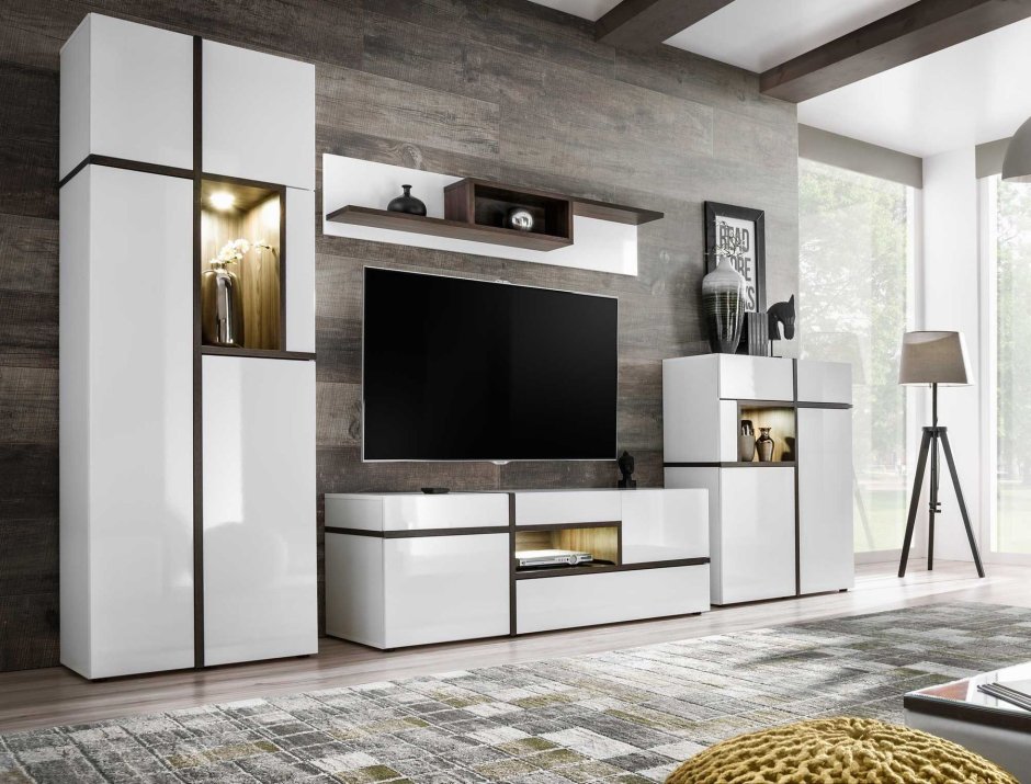 Стенка Линда 1